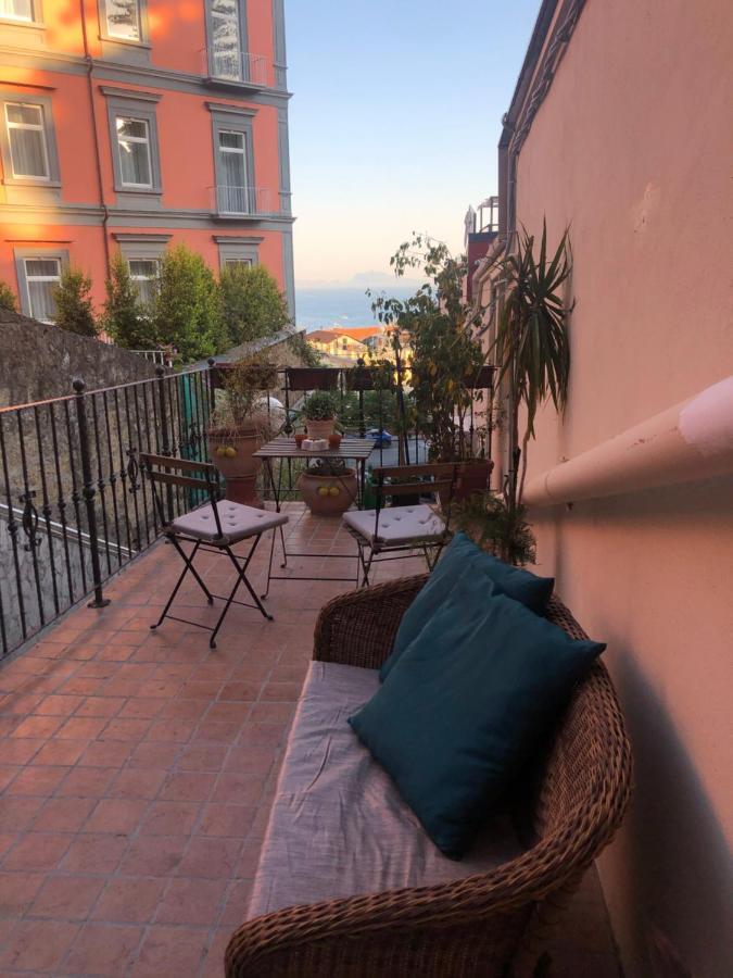 Appartement Olga Dependance Luxury Low Cost Napels