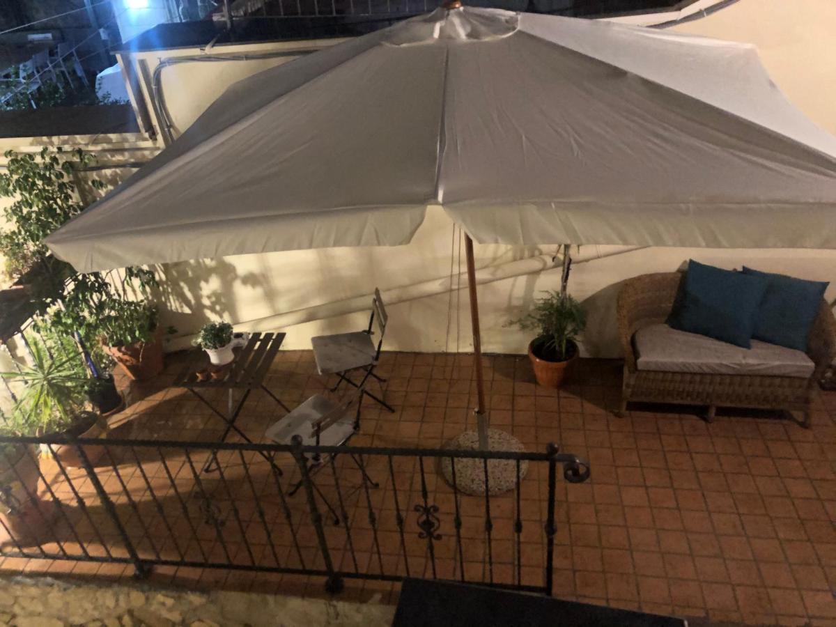 Apartment Olga Dependance Luxury Low Cost Naples